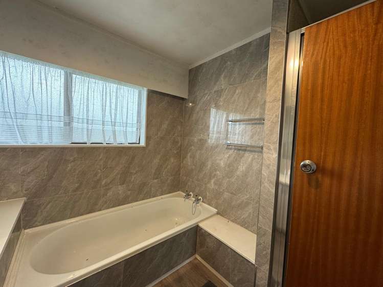 2/69 Settlement Road Papakura_8