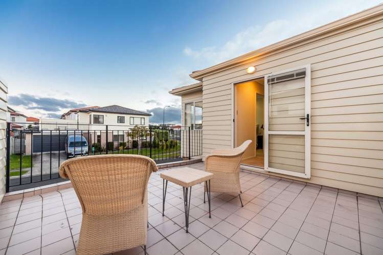 2 Magnolia Place Flat Bush_14