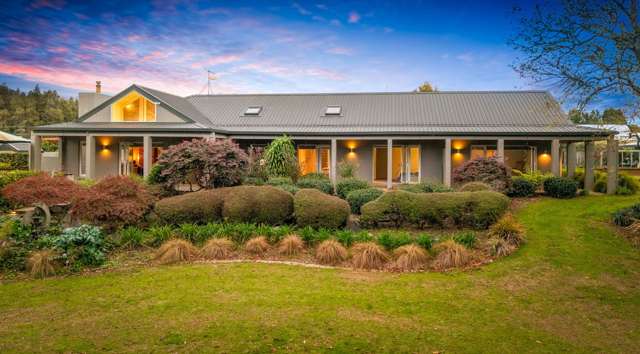 Sophisticated Lifestyle Estate with Dual Dwellings