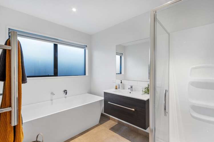 27 Edwin Ebbett Place Wigram_10