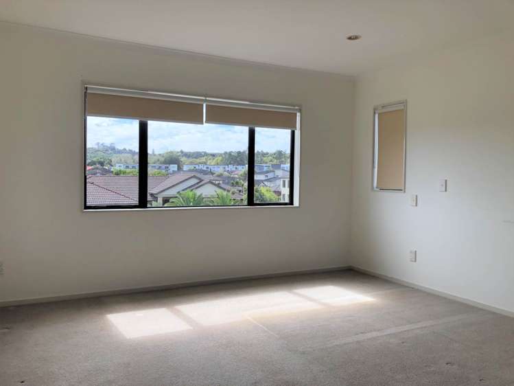 14 Malahide Drive Flat Bush_9