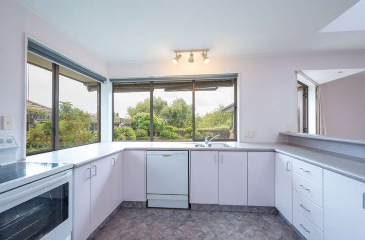 5 Wordsworth Place Stoke_5