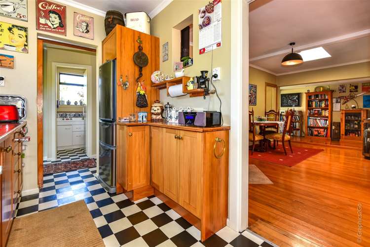 124 Embankment Road Lincoln_31