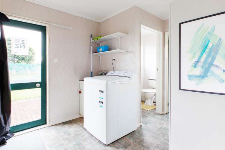 1 Rawinia Place Te Kaha_12