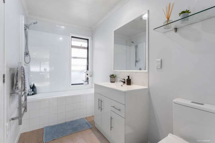 2/456 Glenfield Road Glenfield_11