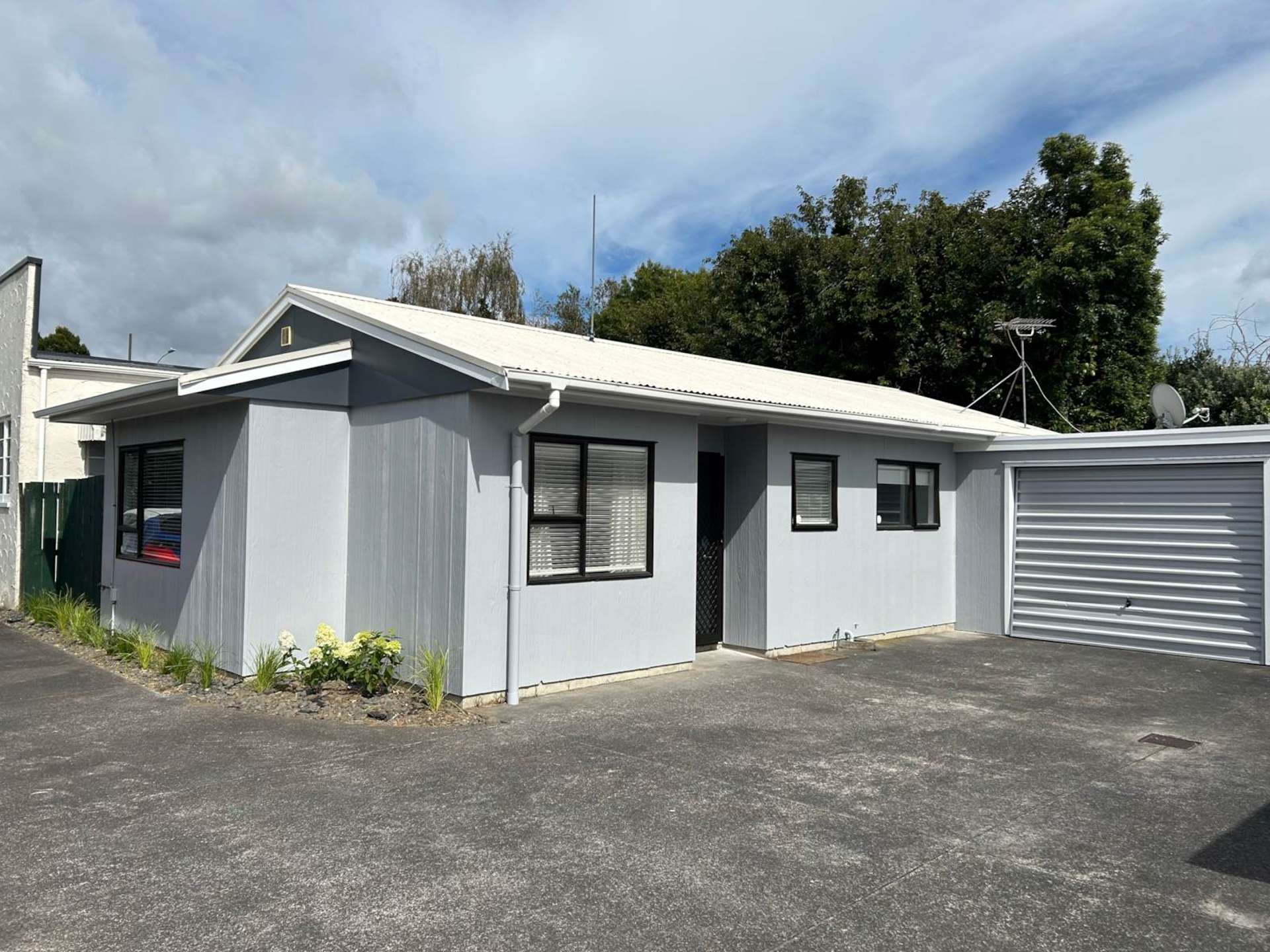 2/22 Great South Road Papakura_0