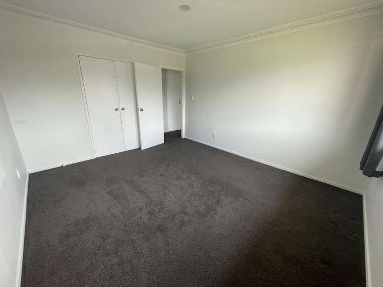 2/1 Pine street New Lynn_6