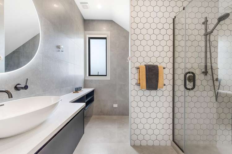 4 Hapukupuku Avenue Beachlands_25