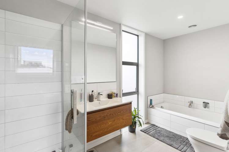 39 Te Ara Kawakahia Waikanae_14