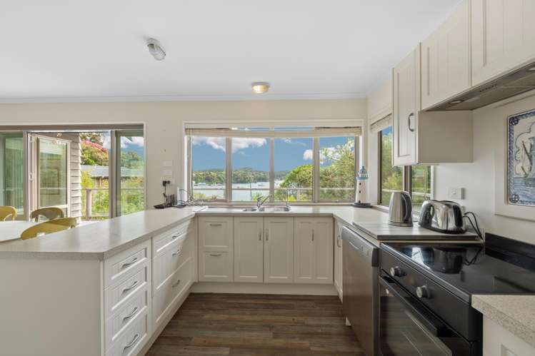 2a Petersons Hill Road Stewart Island_13