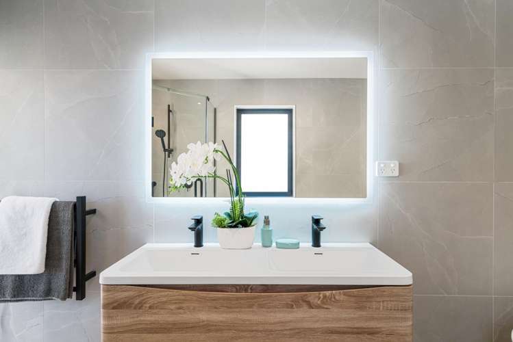 127a Te Atatu Road Te Atatu South_17