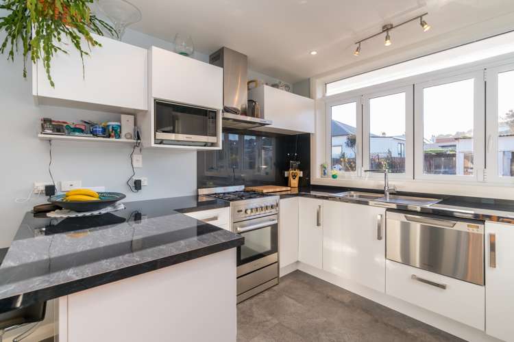 27 Norman Street Tainui_9