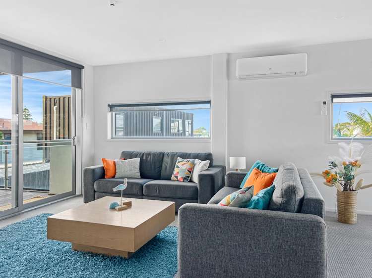 104/356OT/307 - 309 Harbour Road Ohope_5