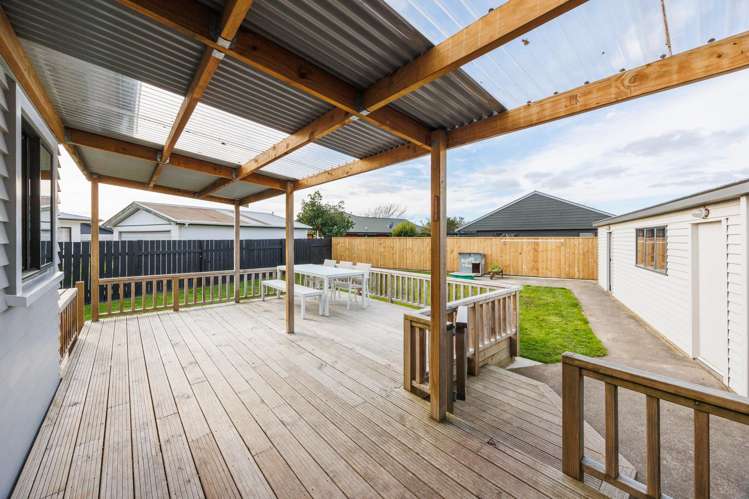 15 Suzanne Grove Kelvin Grove_12