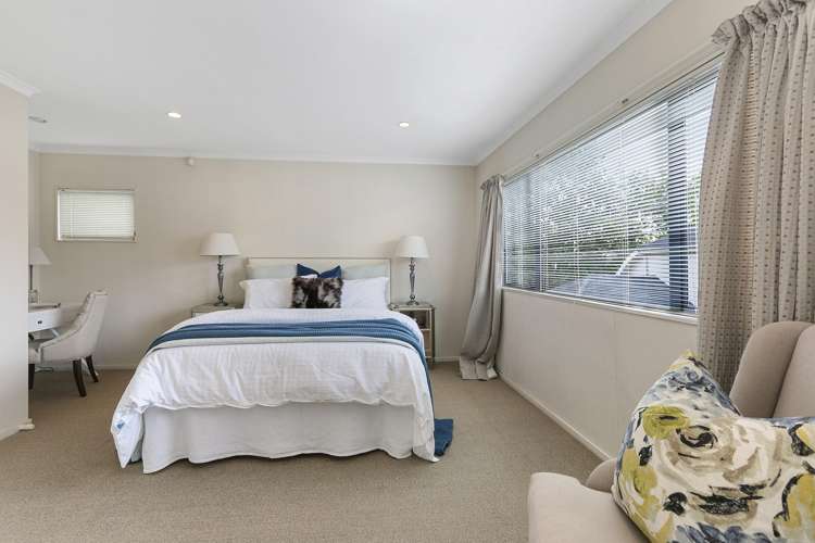 7 Canterbury Park Lane Ellerslie_14