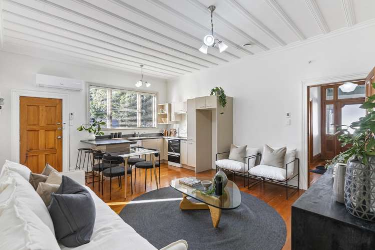 1-2/82A Commissariat Road Mount Wellington_2