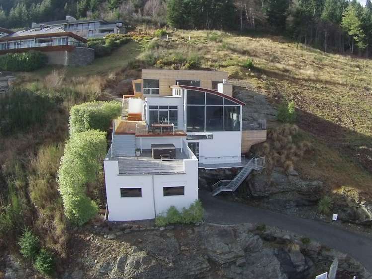 31 Belfast Terrace Queenstown_21