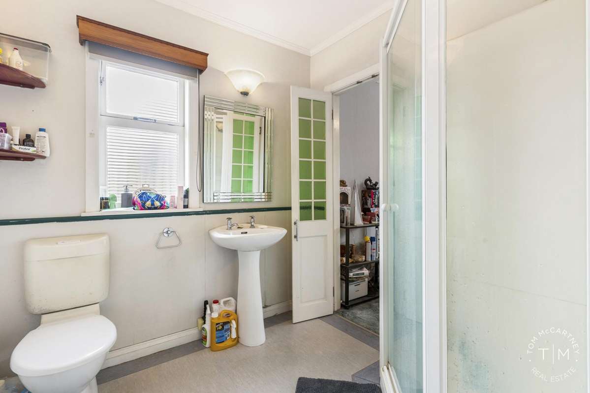 24 McInnes Road_5