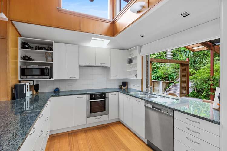 68-70 Matakatia Parade Matakatia_9