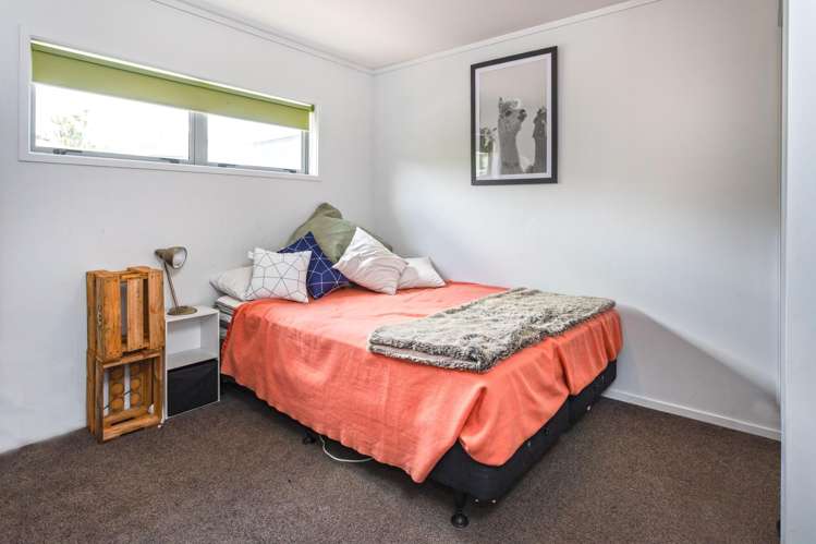 222 Strange Road Paeroa_11