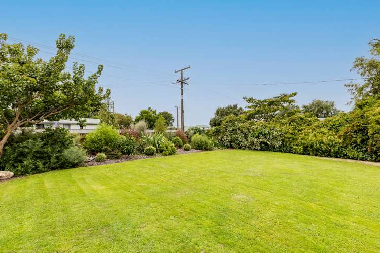 22 Ross Street Otane_19