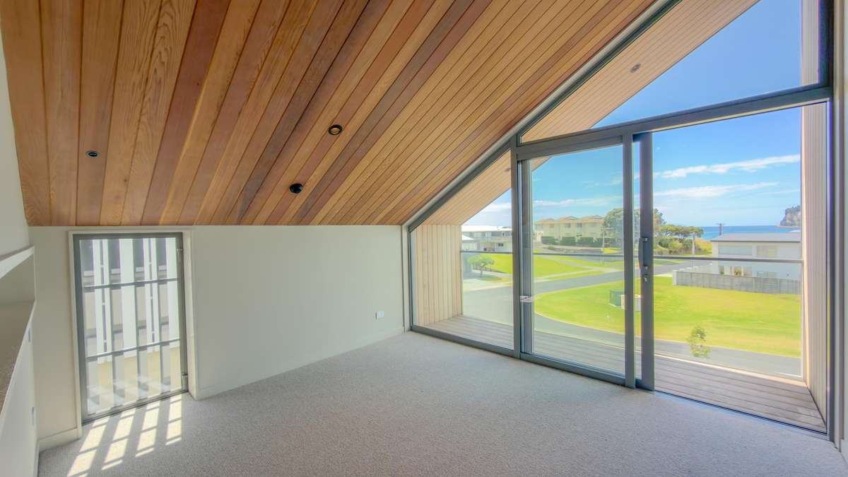 Units 3 and 4/203 Winifred Avenue_1