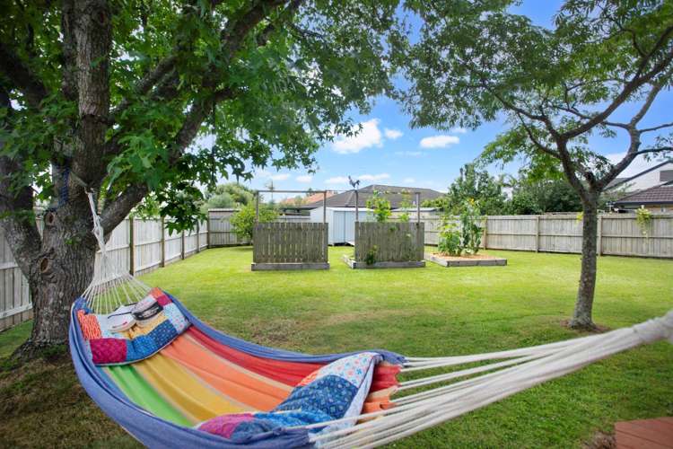 4 Trossach Place Wattle Downs_13