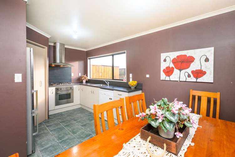 28 Dahlstrom Grove Kelvin Grove_6