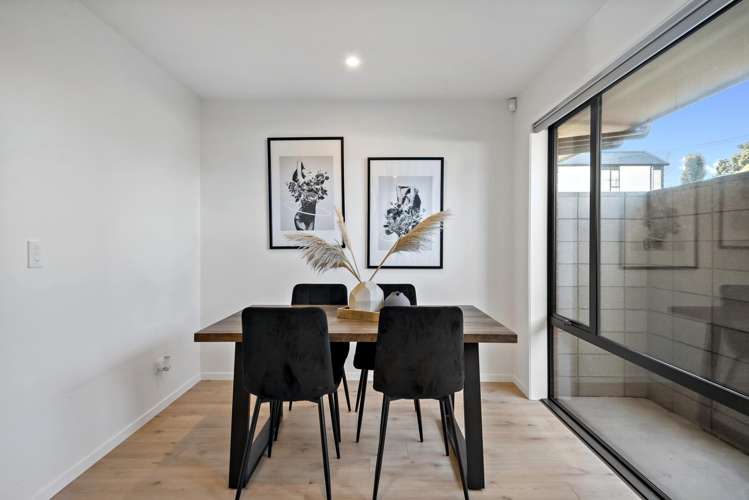 36B Range View Road Mount Albert_12