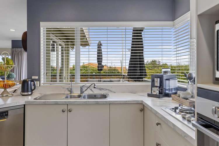 10 Astelia Way Waipahihi_14