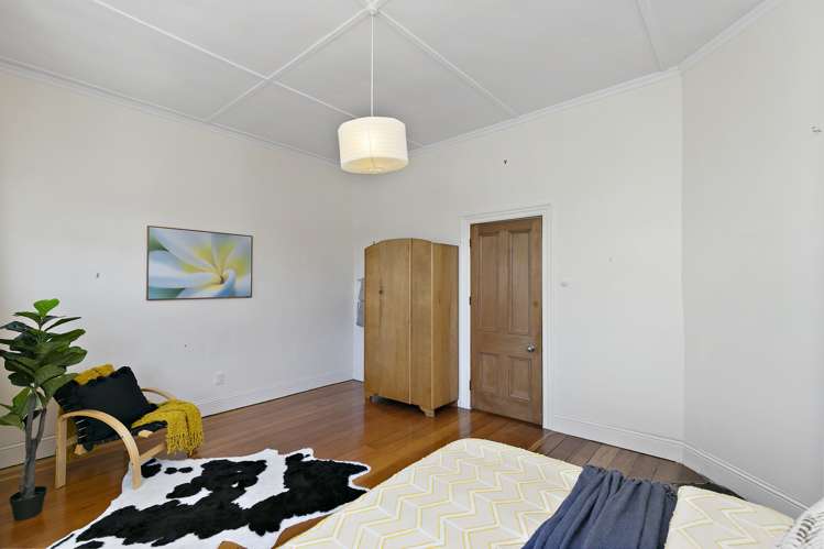 16 Dawson Street Berhampore_14