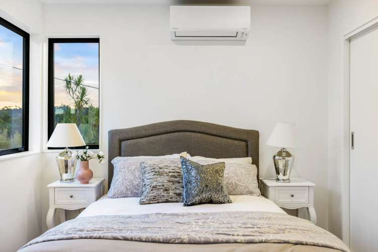 1/135 Lancaster Road Beach Haven_13