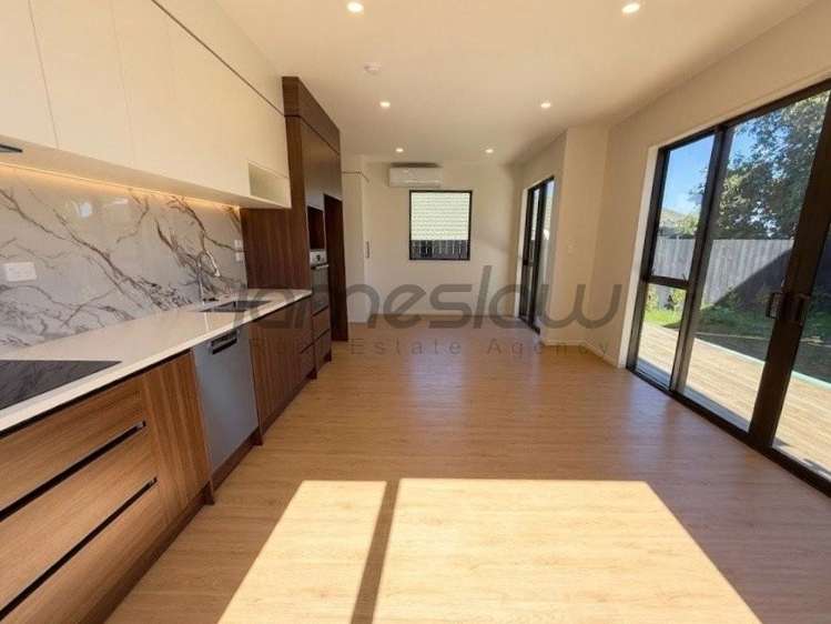 796 Chapel Road North Park_12
