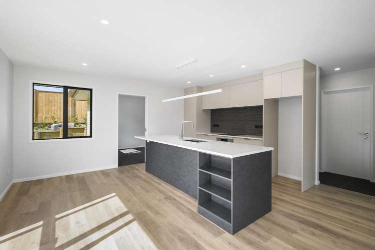 10B Gradwell Place Two Mile Bay_6