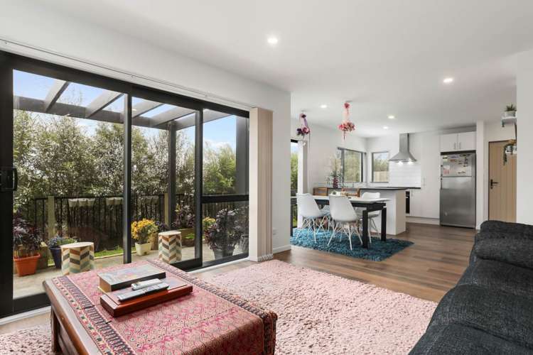 51 Black Beech Crescent Takanini_10