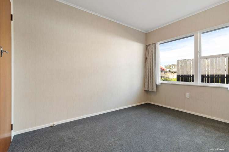 2/93 Seddon Street Pukekohe_5