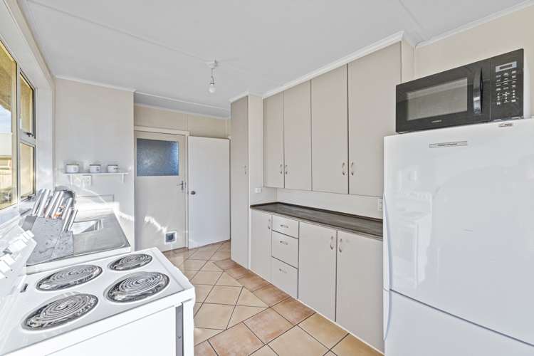 31 Burgess Street Green Island_5