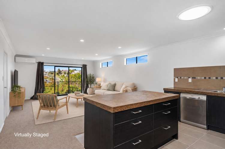 22B Sheppard Street_5
