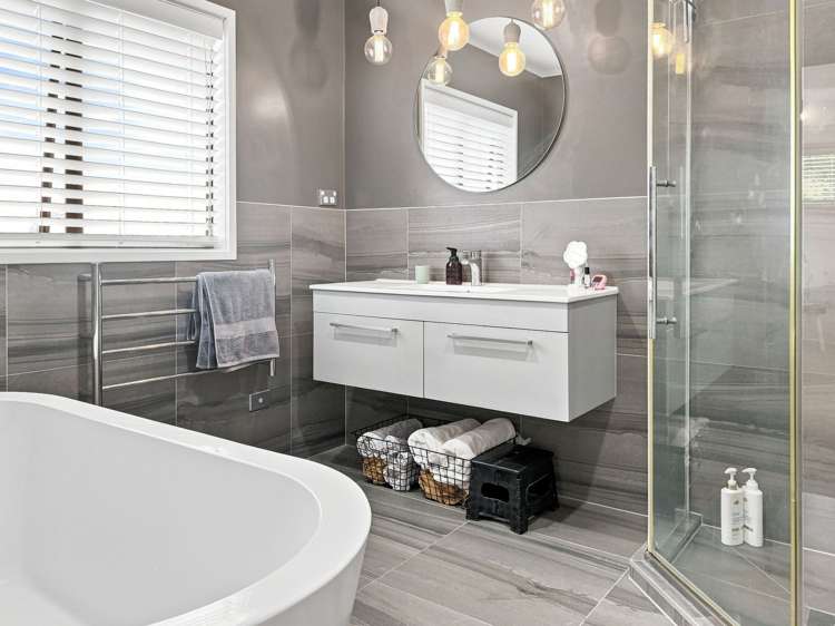 15 Surf Road Stanmore Bay_12