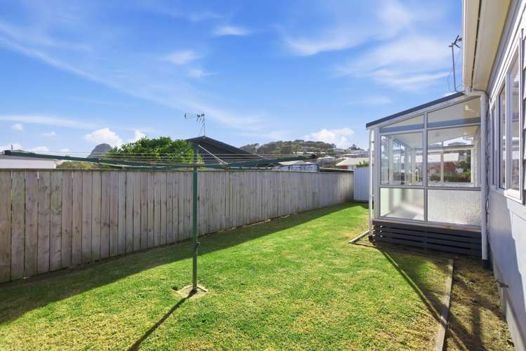 2/92a Ngamotu Road Spotswood_17