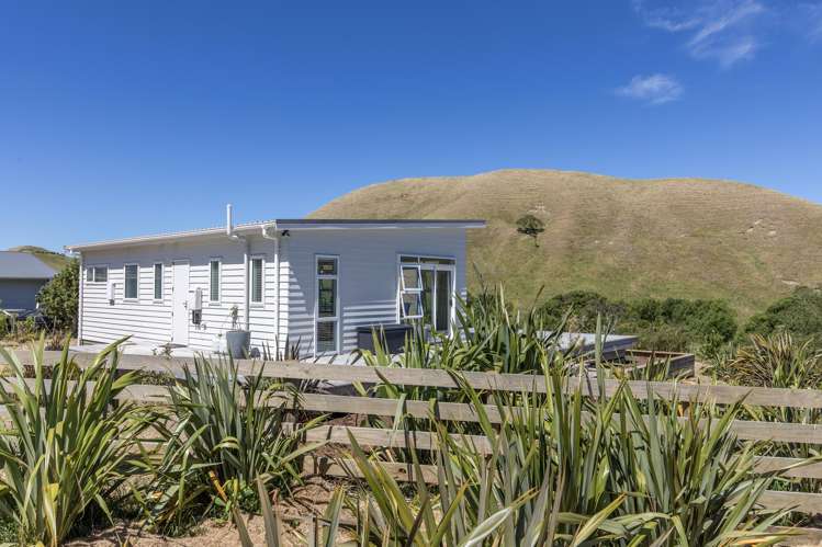 422 Whangaehu Road Porangahau_25
