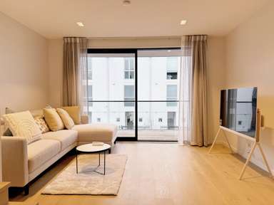 14/33 Kilmore Street_1