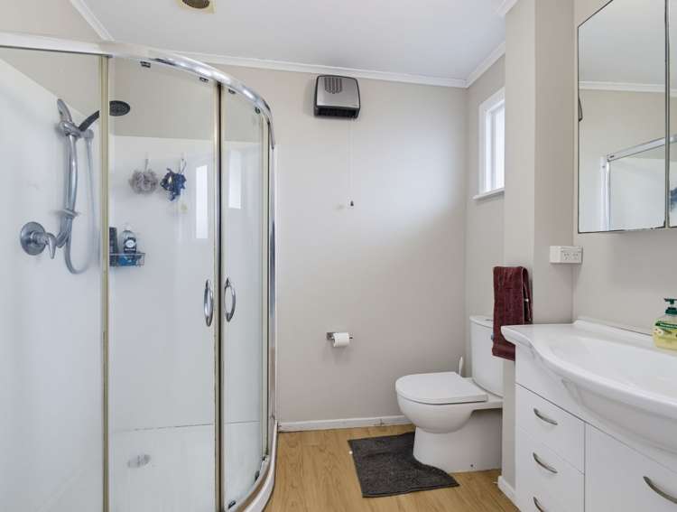 40 Cosgrave Rd Papakura_12