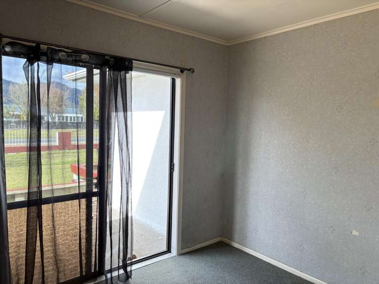 4952 Galatea Road Galatea_15