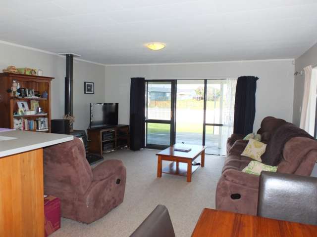 23 Cousins Avenue East Foxton Beach_3