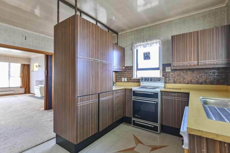 107 Canning Road Camberley_6