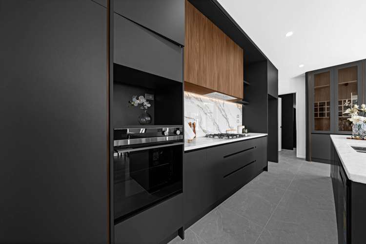 2 Hughs Way Flat Bush_9