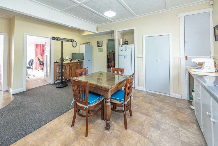 574 No 3 Line Okoia_8