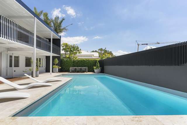 North-Facing, Poolside & Effortlessly Chic