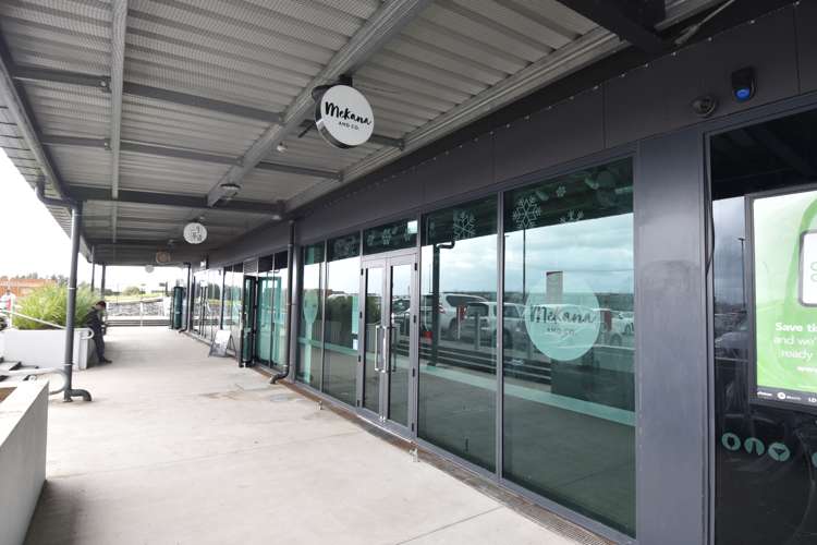 Shop 3/120 Hobsonville Road Hobsonville_8